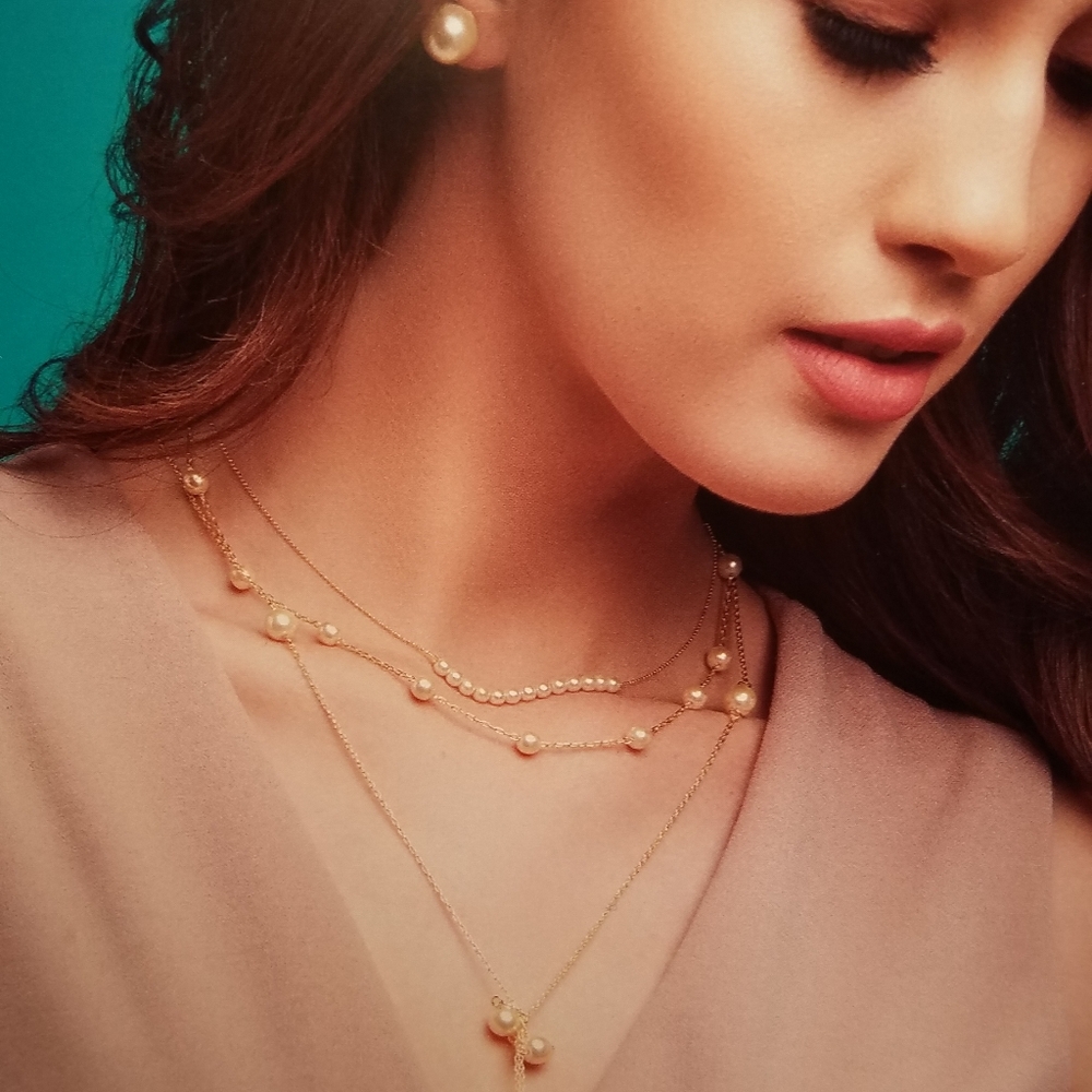 Set of 3 pearl earrings